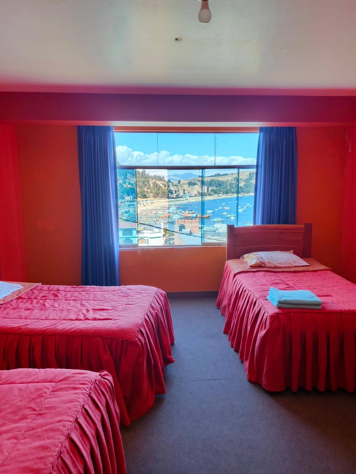 Estrella Del Lago Copacabana  Ngoại thất bức ảnh